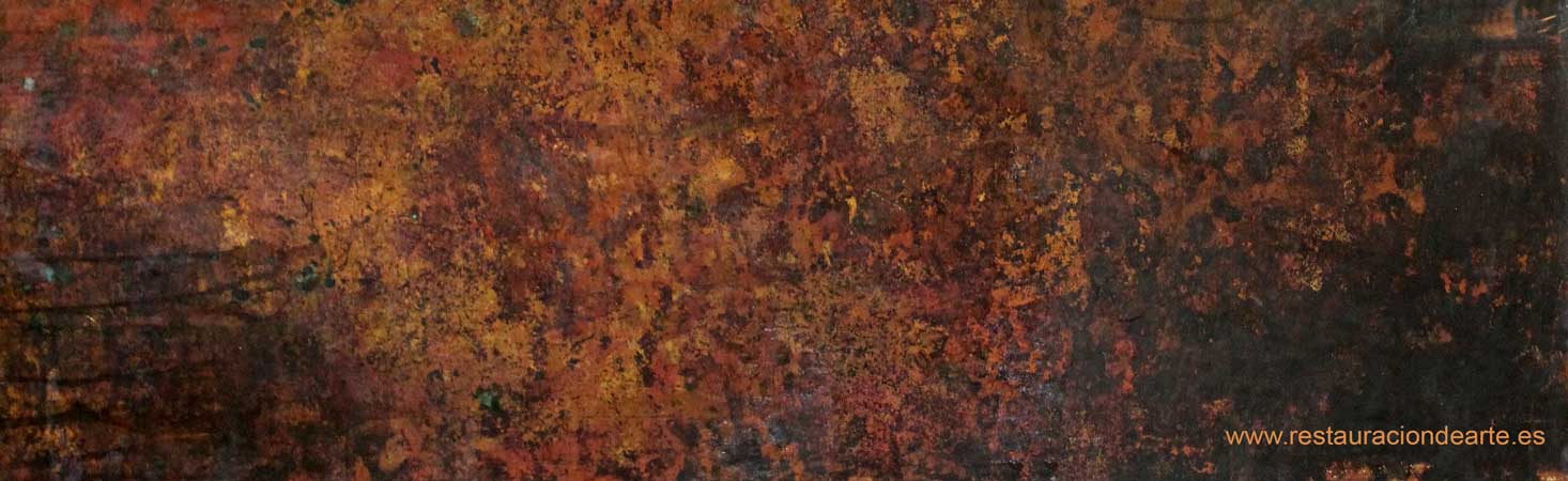 Fotografía detalle antes de la restauración, oxidación de la plancha de cobre