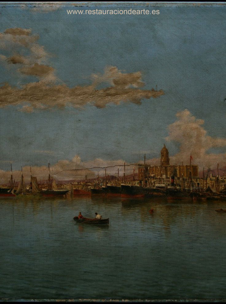 Fotografía antes de la restauración de pintura al óleo con luz rasante en estudio de restauración de cuadros en Madrid, marco corlado, cuadro rajado
